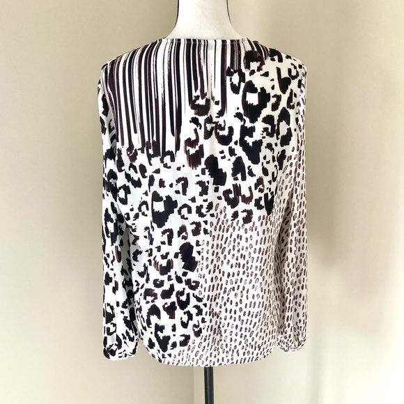 Cabi Skin Print Wrap Top Size M - Picture 8 of 11